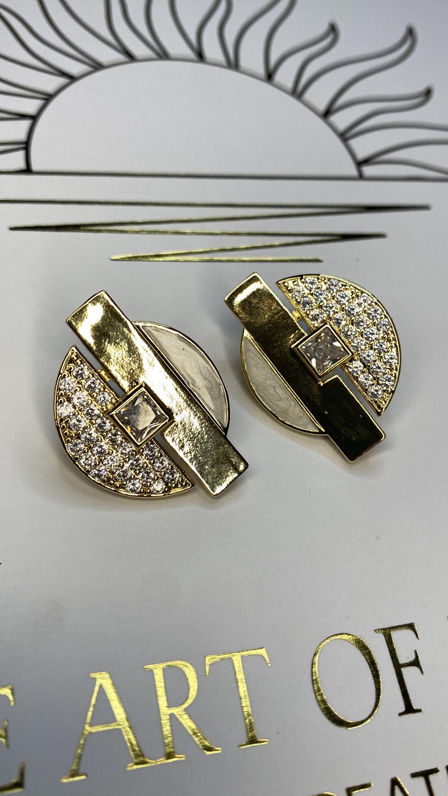 Oval Sedefli Küpe
